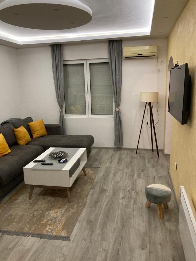 Stan Na Dan Bogdan Apartment Podgorica Exterior photo